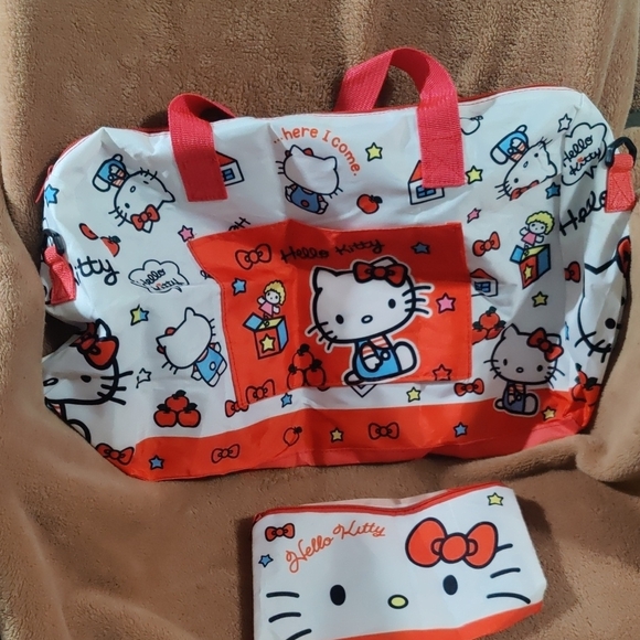 Hello Kitty Other - Hello Kitty Kids Bag in Red and White W Pencil Case